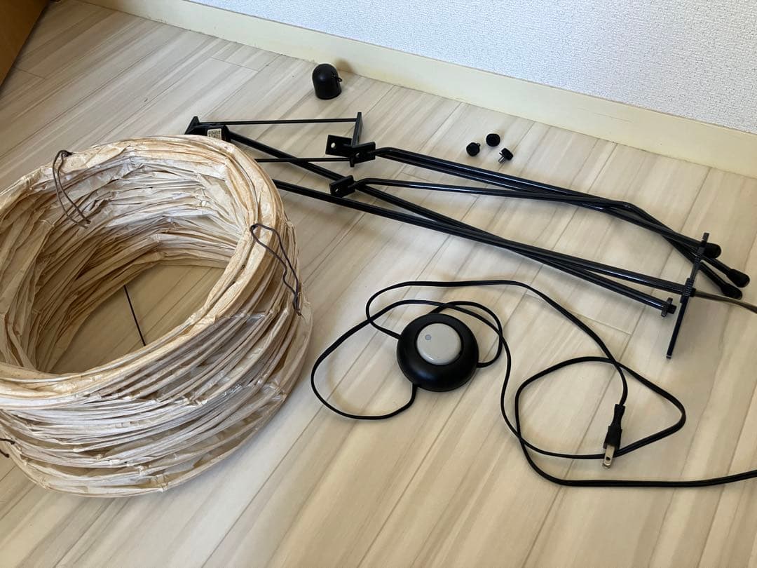 POLORED912 UF4 31N 廃盤品　イサムノグチ　アカリ