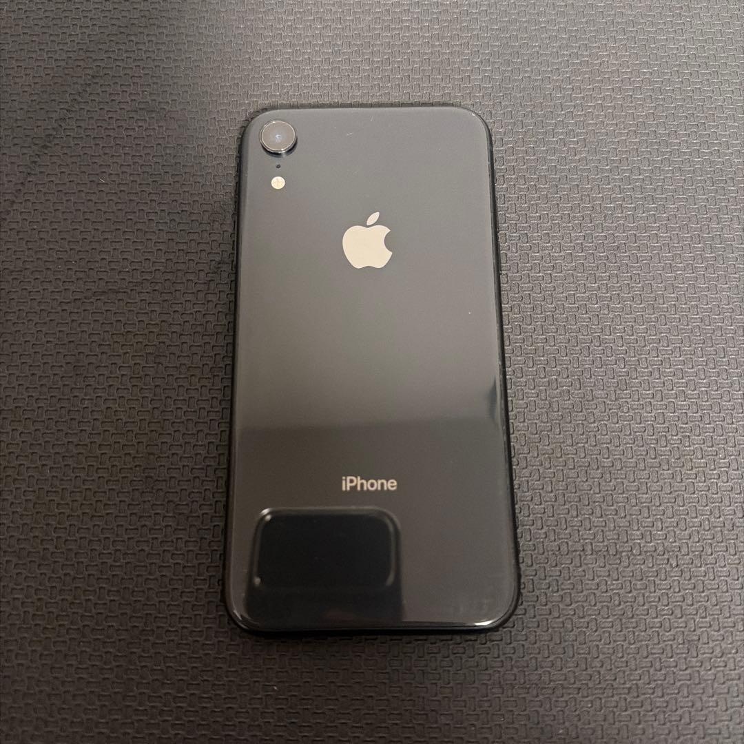 Apple iPhone XR ブラック 本体のみ　64GB