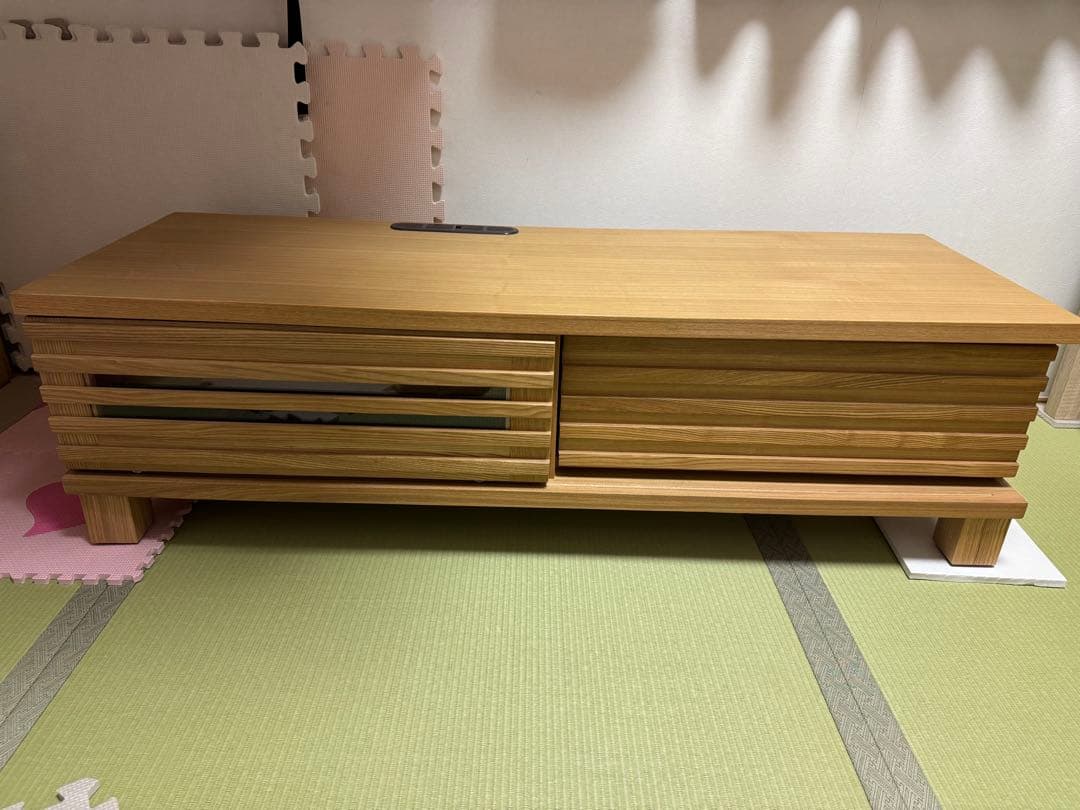 テレビボード　リビングボード　ローボード　北欧ナチュラル　美品