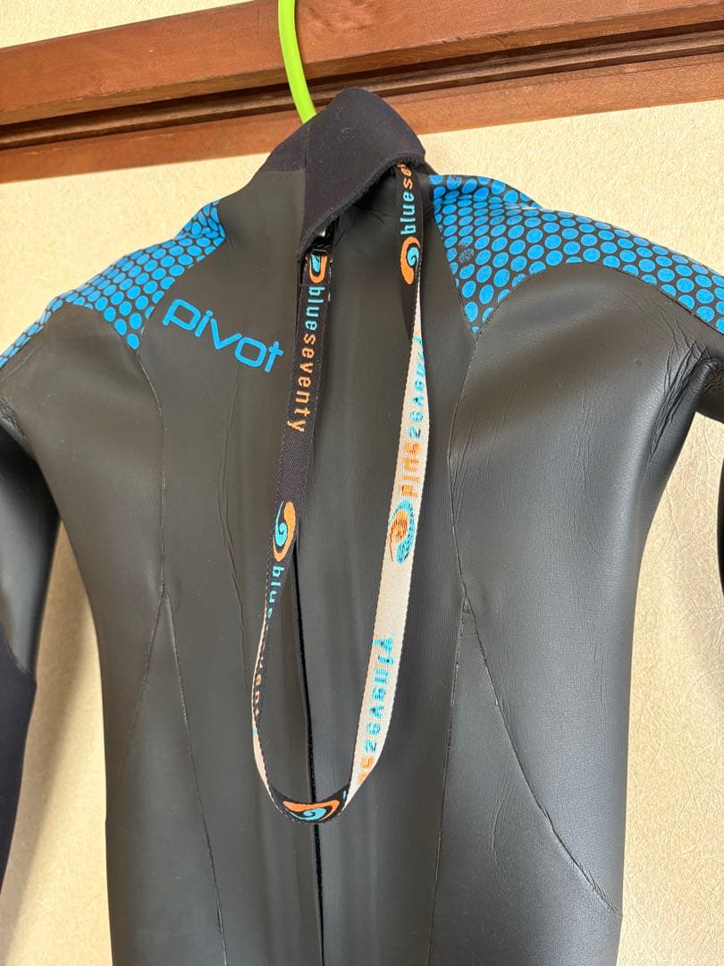 blueseventy ブルーセブンティー pivotウェットスーツ （SMT）