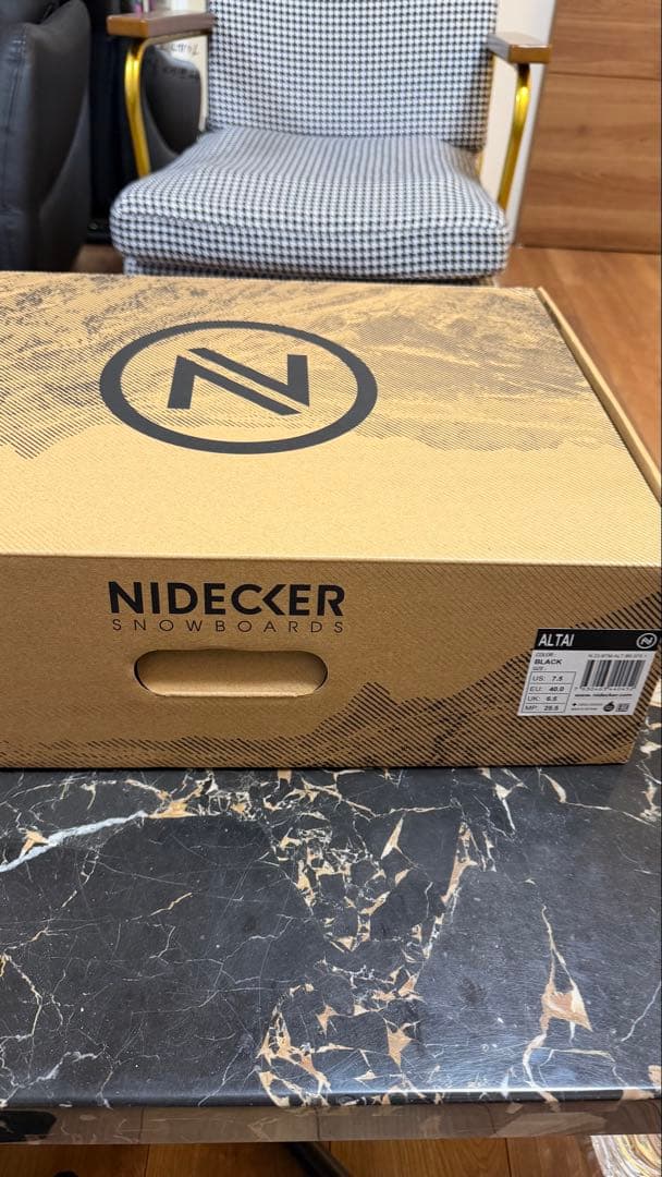 新品未使用品NIDECKER スノーボード ブーALTAI 価格￥52800