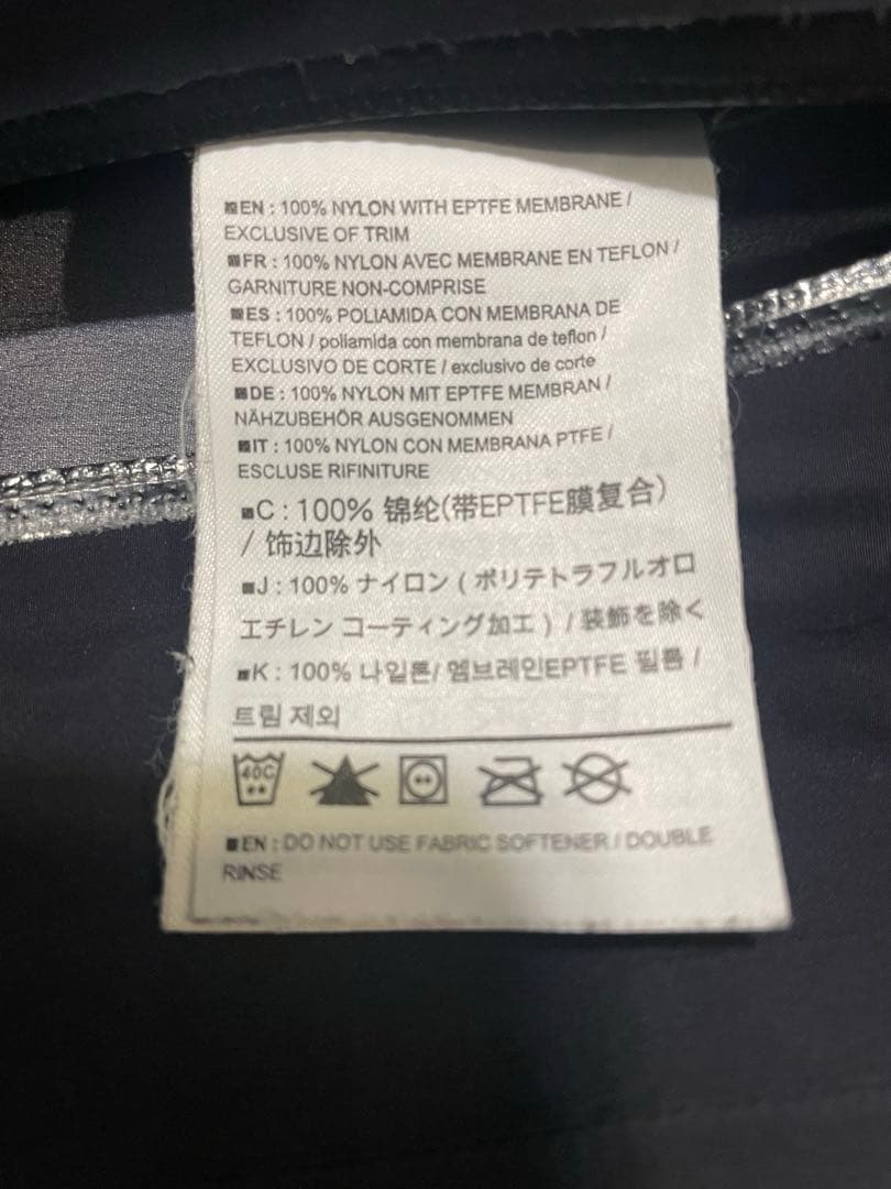 abide 本日お値下げARC'TERYX ブラック マウンテンパーカー