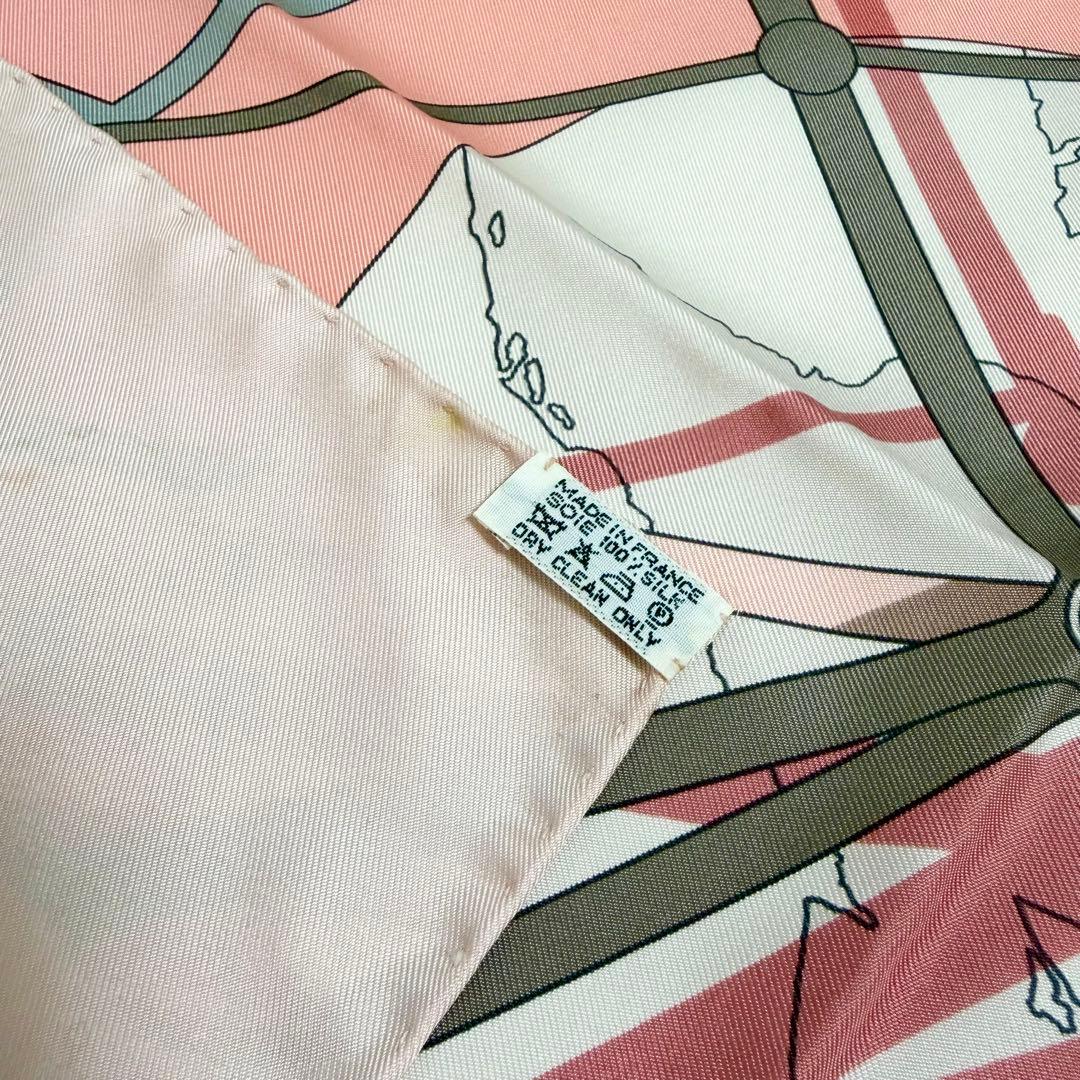 HERMES エルメス スカーフ カレ90 時の仕掛け