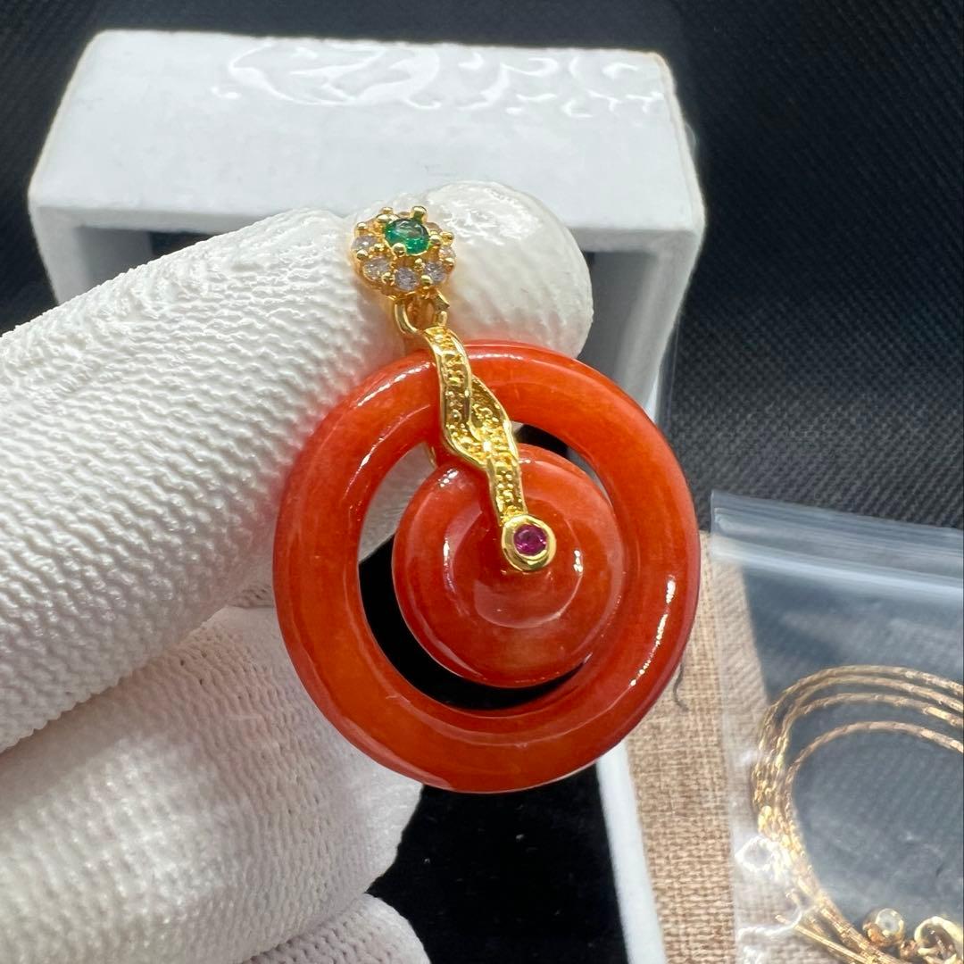 天然オレンジ翡翠の子母平安ボタンのペンダントトップAB1036