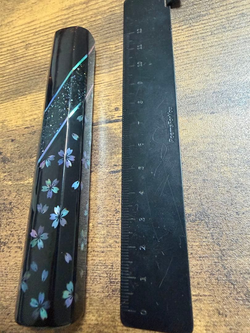 包丁の柄　漆器　螺鈿　八角柄