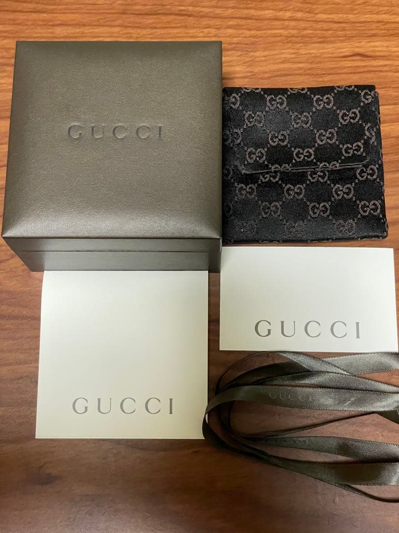 GUCCI グッチ レザー シルバー バングル ブレスレット　希少　ヴィンテージ