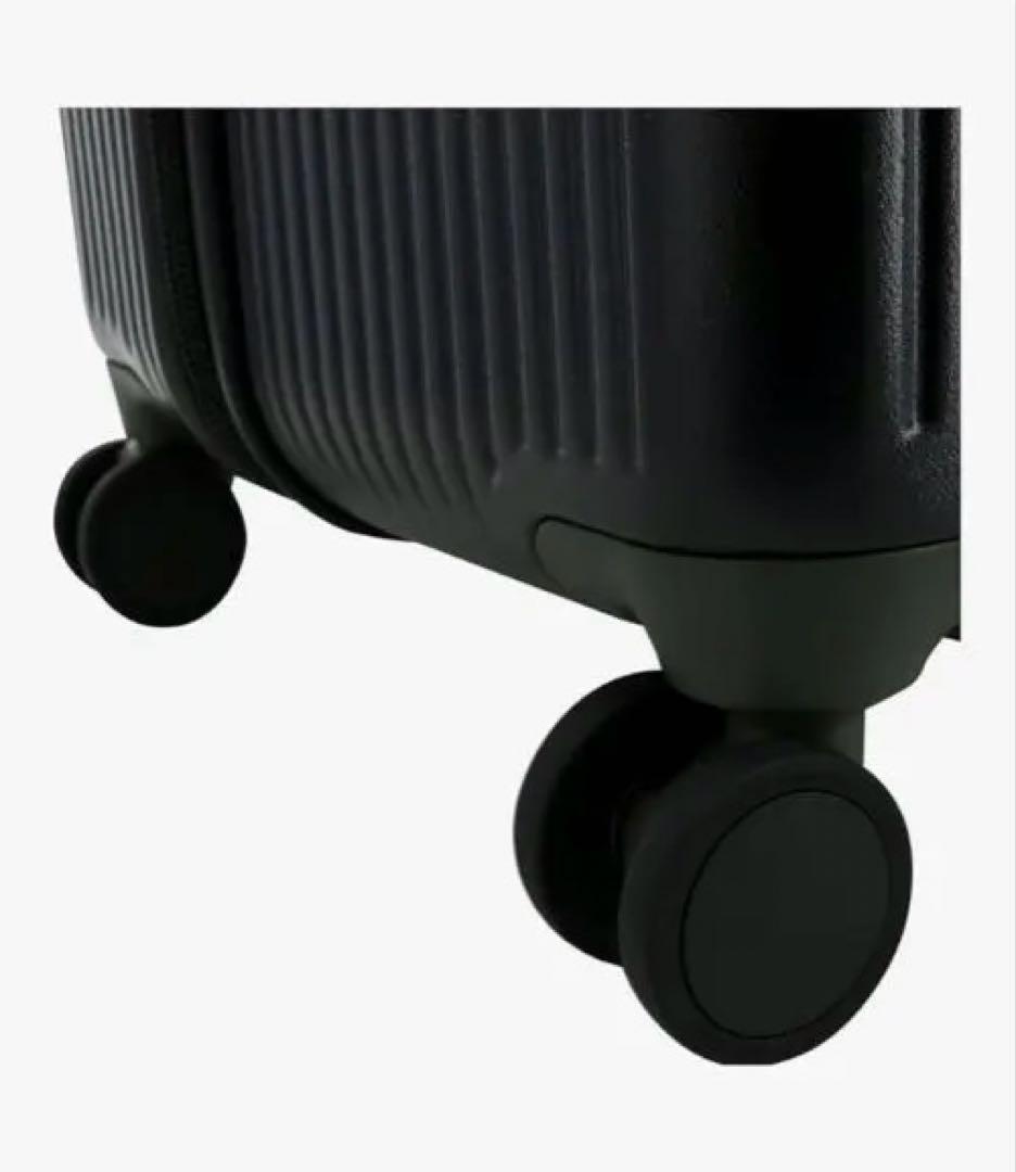 イノベータースーツケース　92L