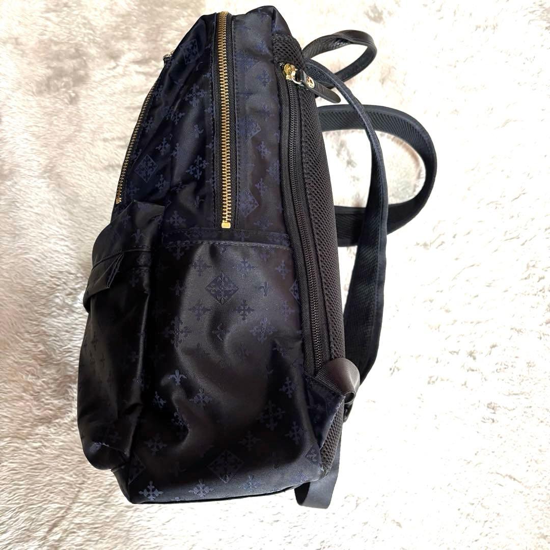 美品 russet リュック・バックパック ブラック&ネイビー A4