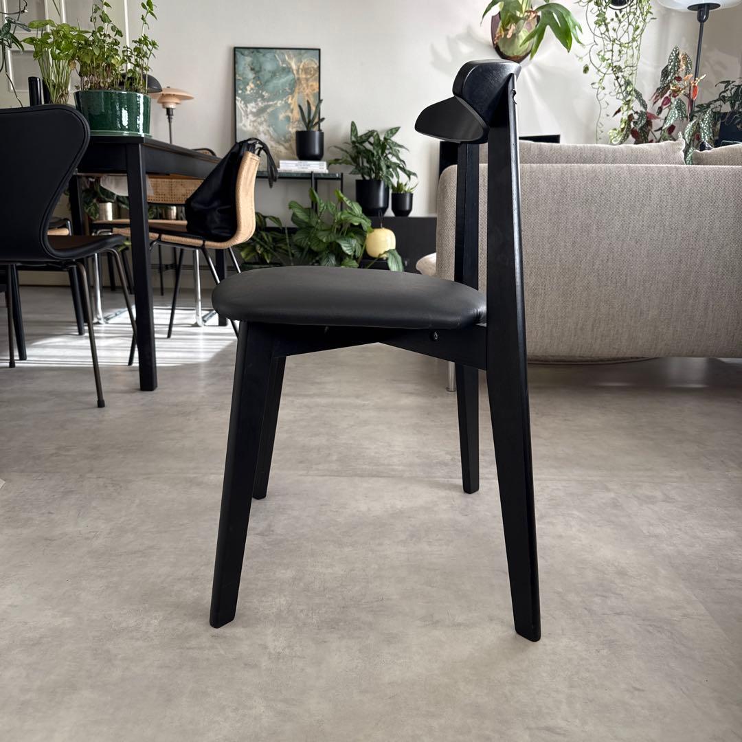 IKEA HANSOLA ブラック