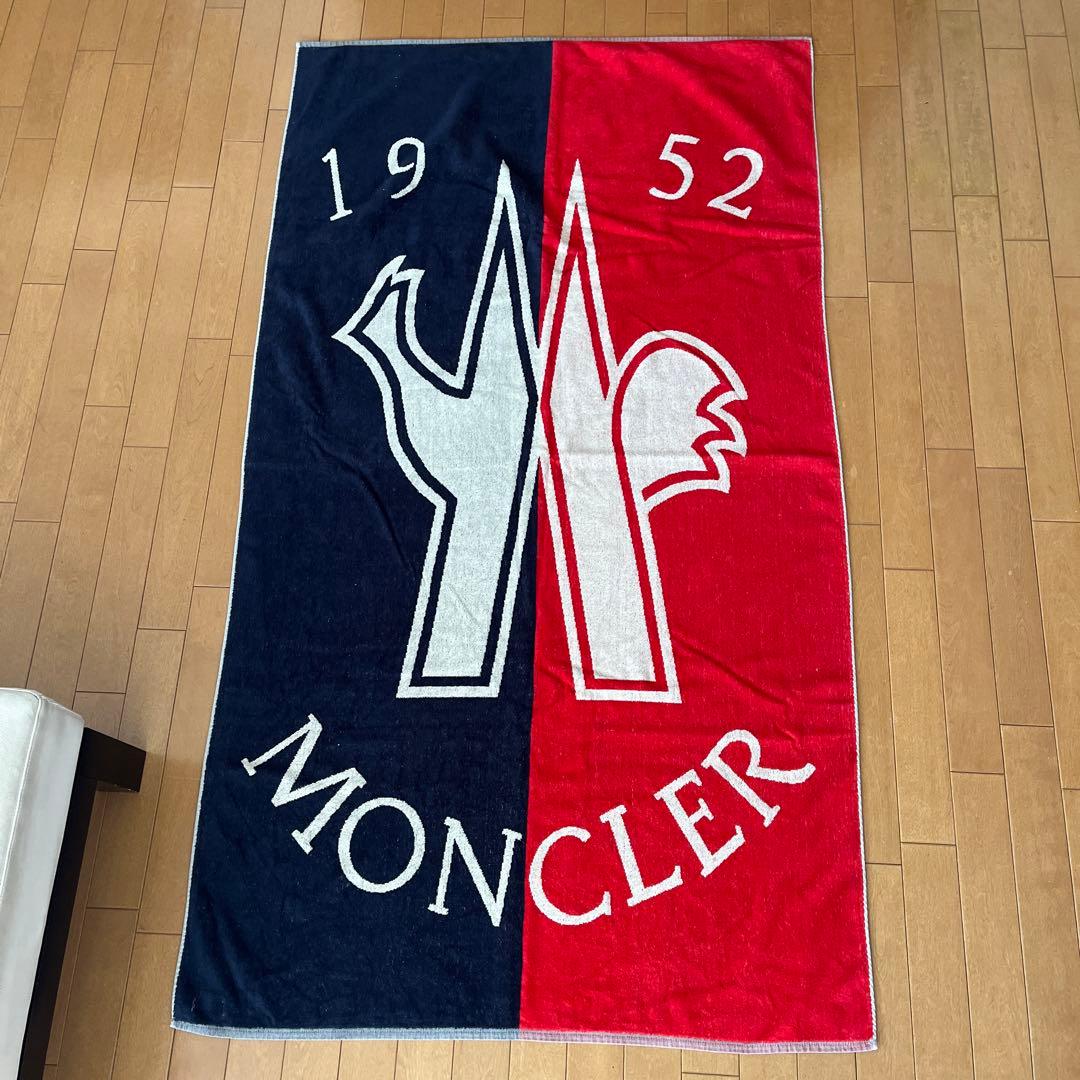 MONCLER 大判タオルブランケット