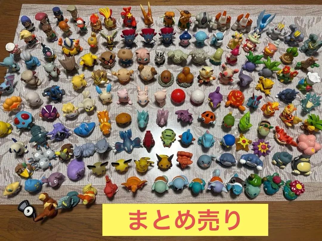 ゆ*リ様 【値下げ】ポケモン 指人形 140体セット