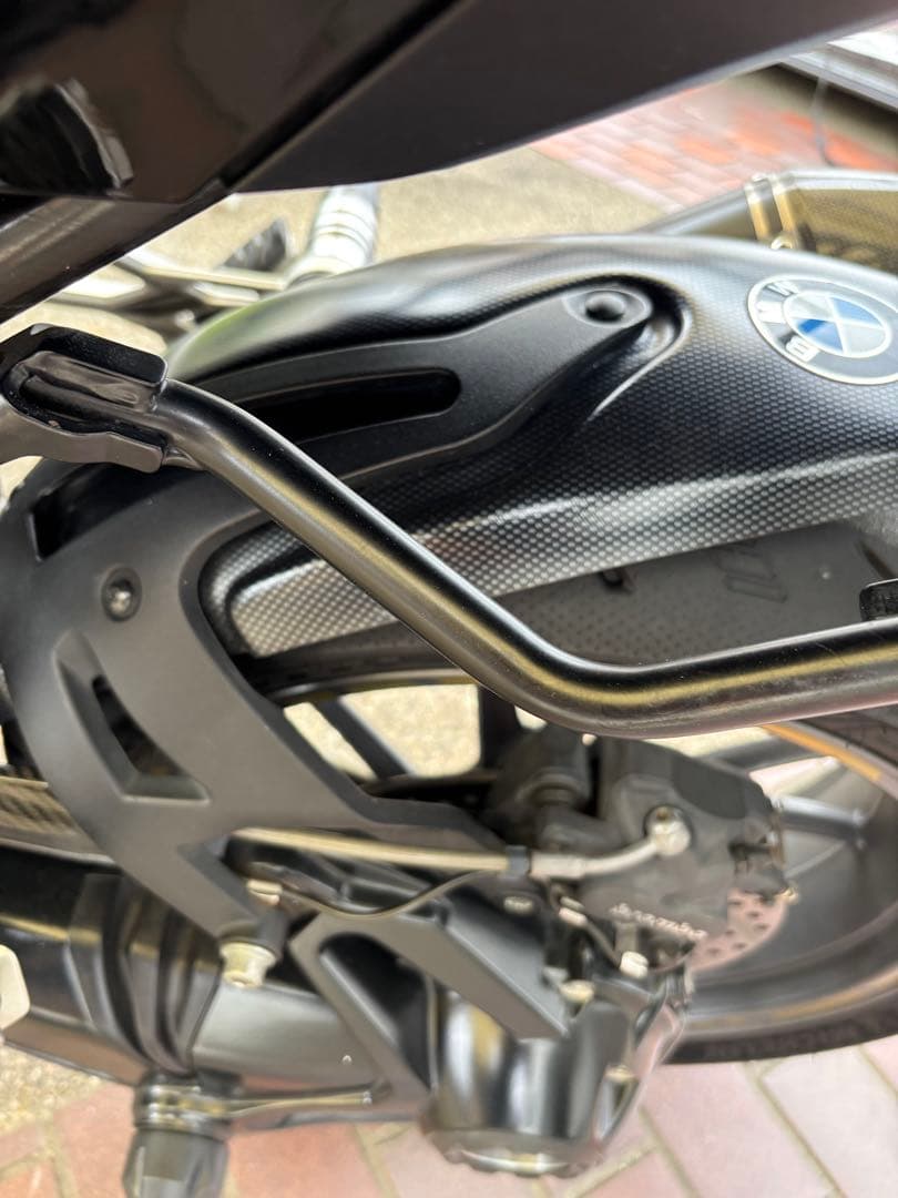  R1200RS (2019年式装着)　 Puig リアフェンダー