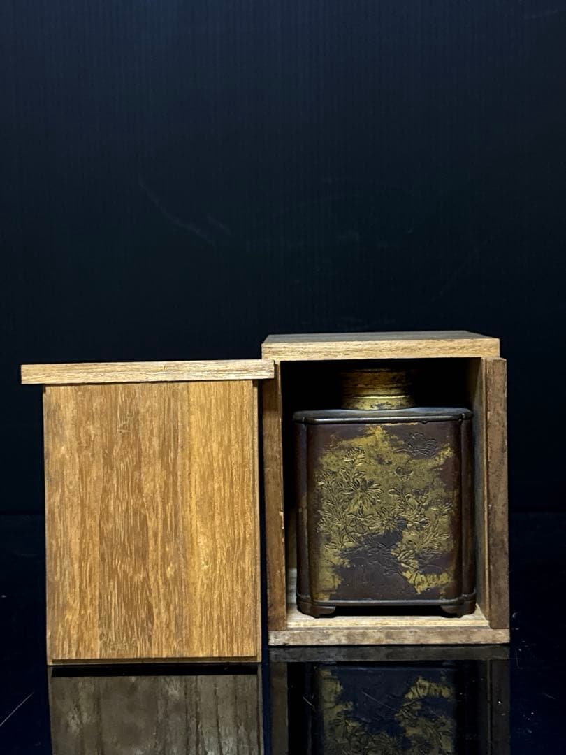 極上 平安 金星堂 造 古銅製 鍍金草華紋 四方型 茶壷 茶入 桐箱付