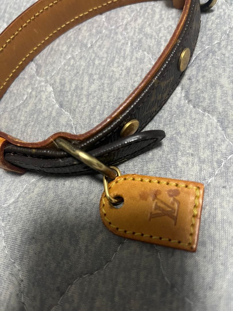 ルイ・ヴィトン ペット用　首輪　LV