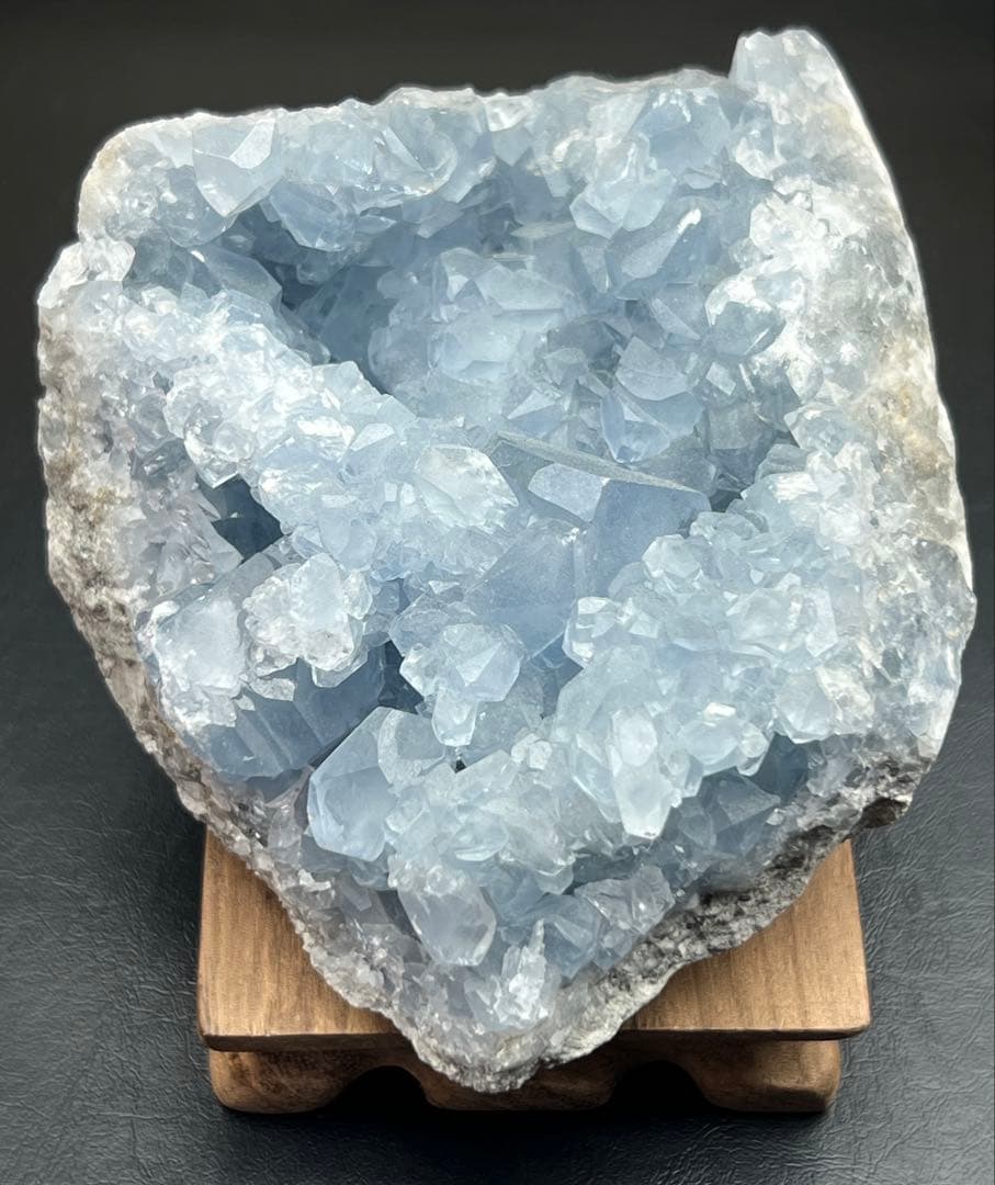 天然　セレスタイト 天青石 原石 パワーストーン