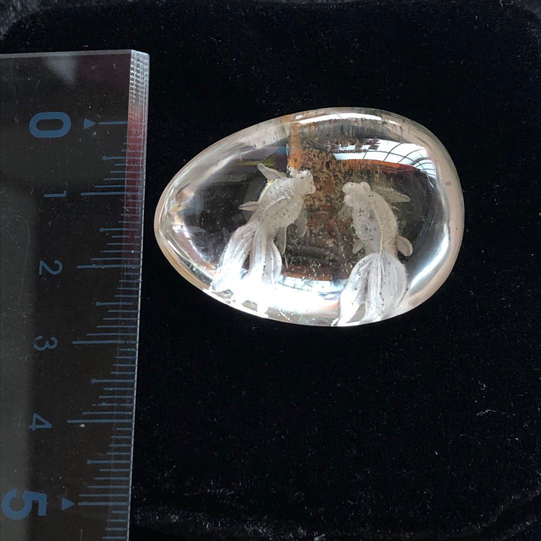 金魚　水晶　彫り