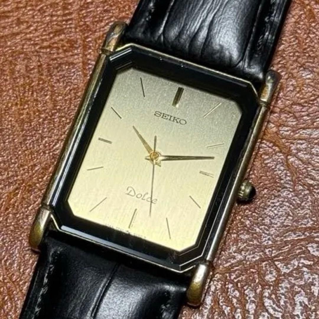 A86 希少 稼動品 SEIKO DOLCE スクエア型 80年代ヴィンテージ