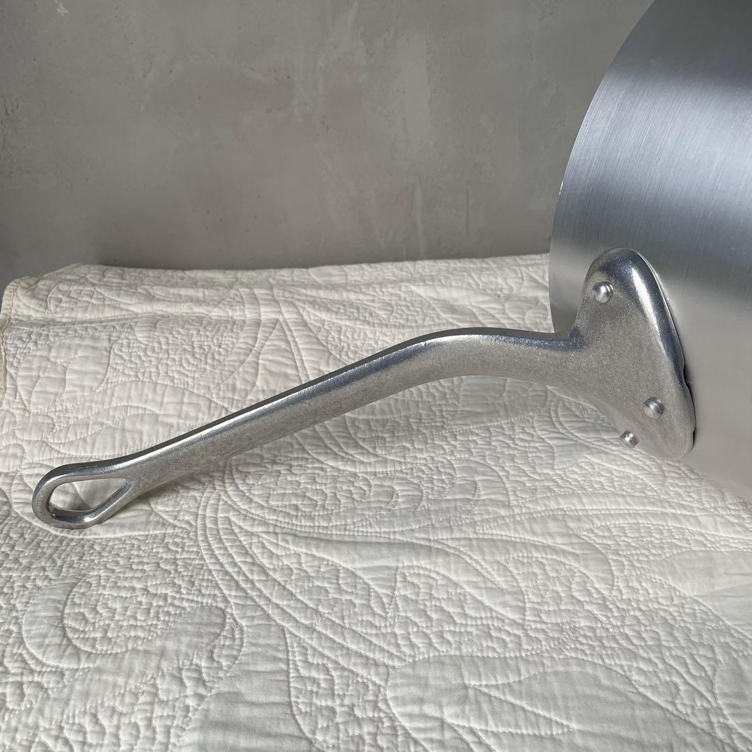 カンダ ハイグレード アルミ片手鍋 寸胴　目盛付 30cm 12L) 蓋つき