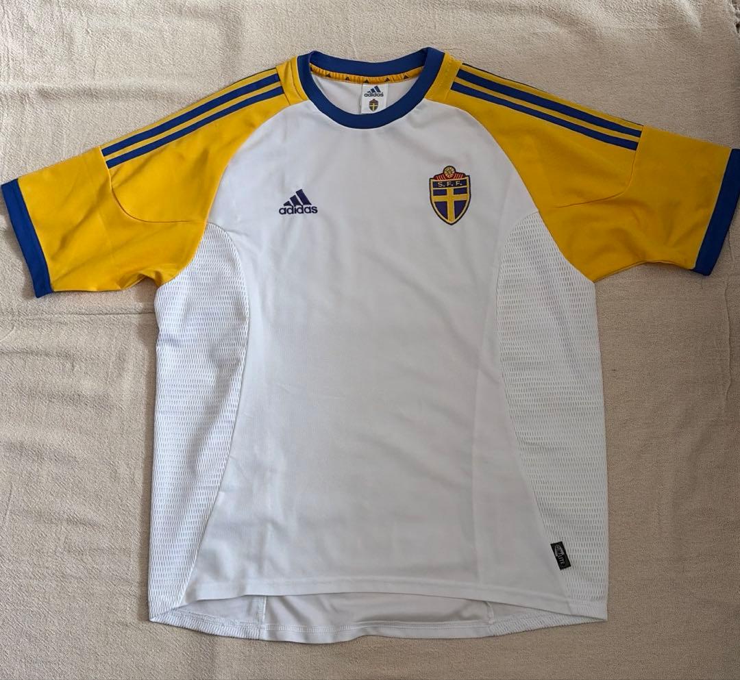 希少品 adidas スウェーデン代表 ユニフォーム 2002