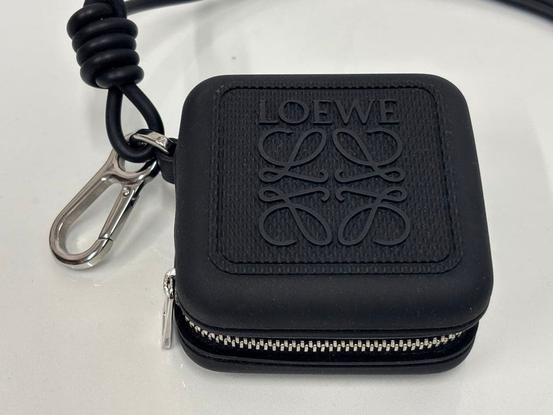 LOEWE モールド ケース ブラック MOLDED COIN CASE
