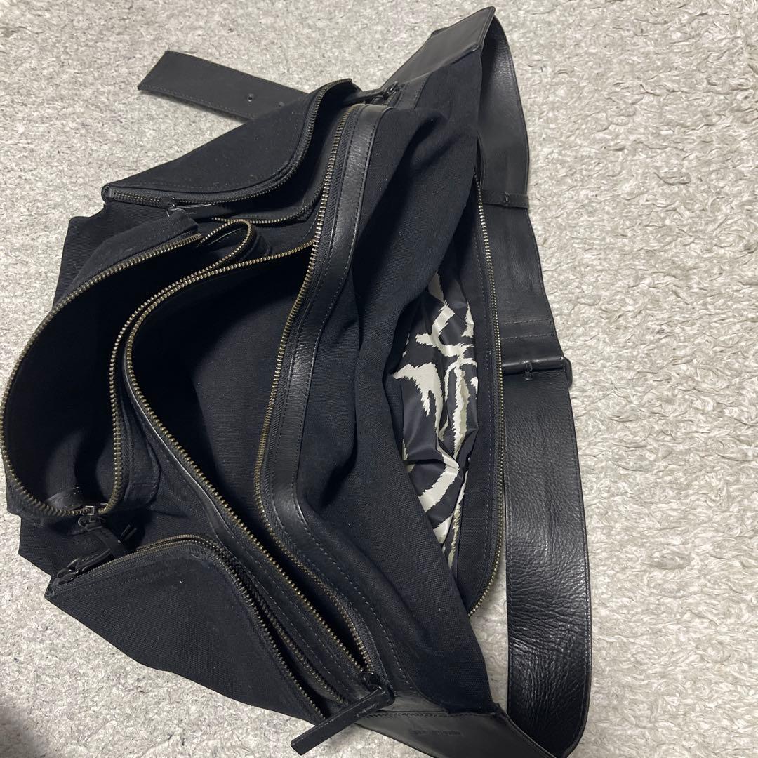 ドリスバンノッテン　ブラック ボディバッグ キャンバス レザー