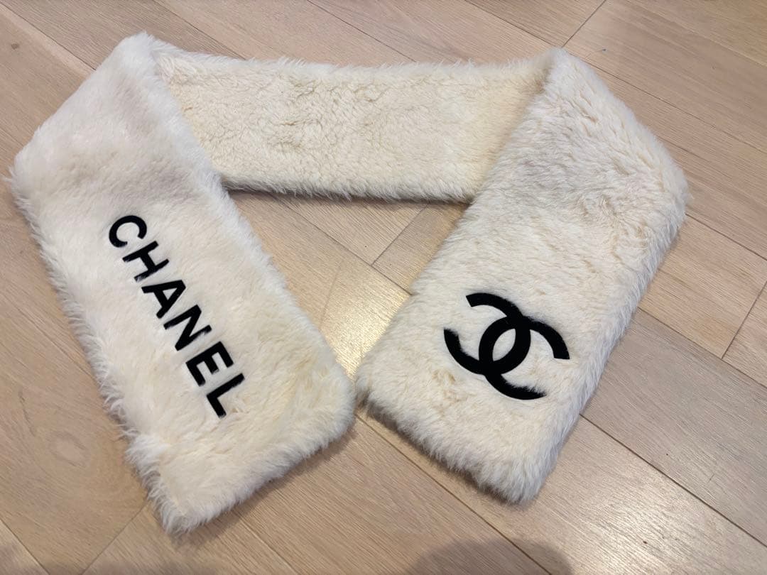 CHANEL ファー マフラー ホワイト
