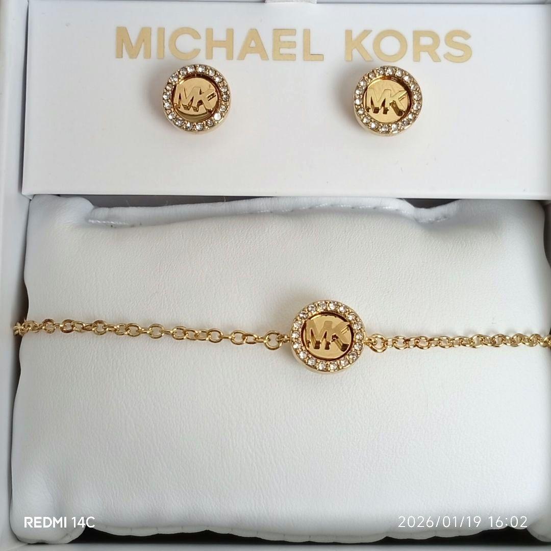 【MICHAEL KORS】ゴールドロゴデザイン ブレスレット＆ピアスセット