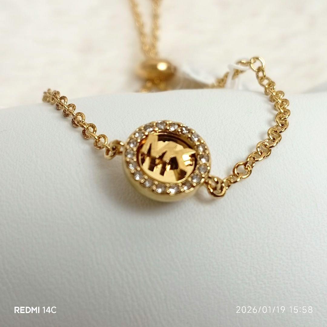 【MICHAEL KORS】ゴールドロゴデザイン ブレスレット＆ピアスセット