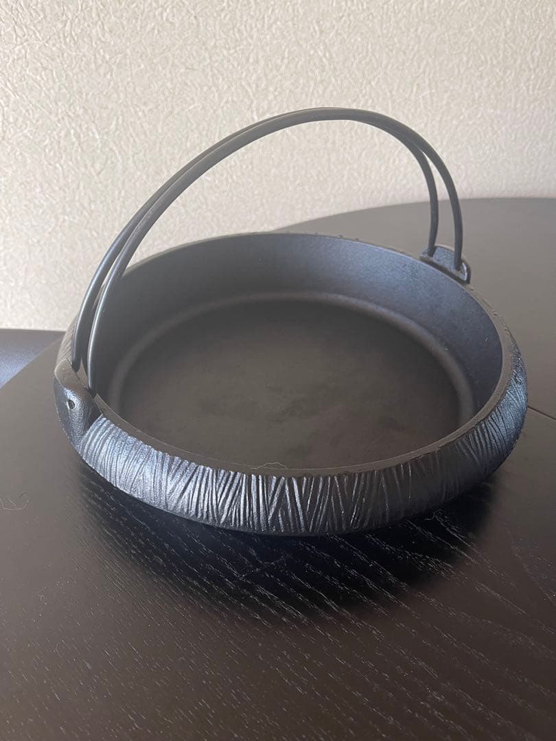 本場盛岡南部鉄器 岩鋳 すき焼き鍋　丸 内径26センチ