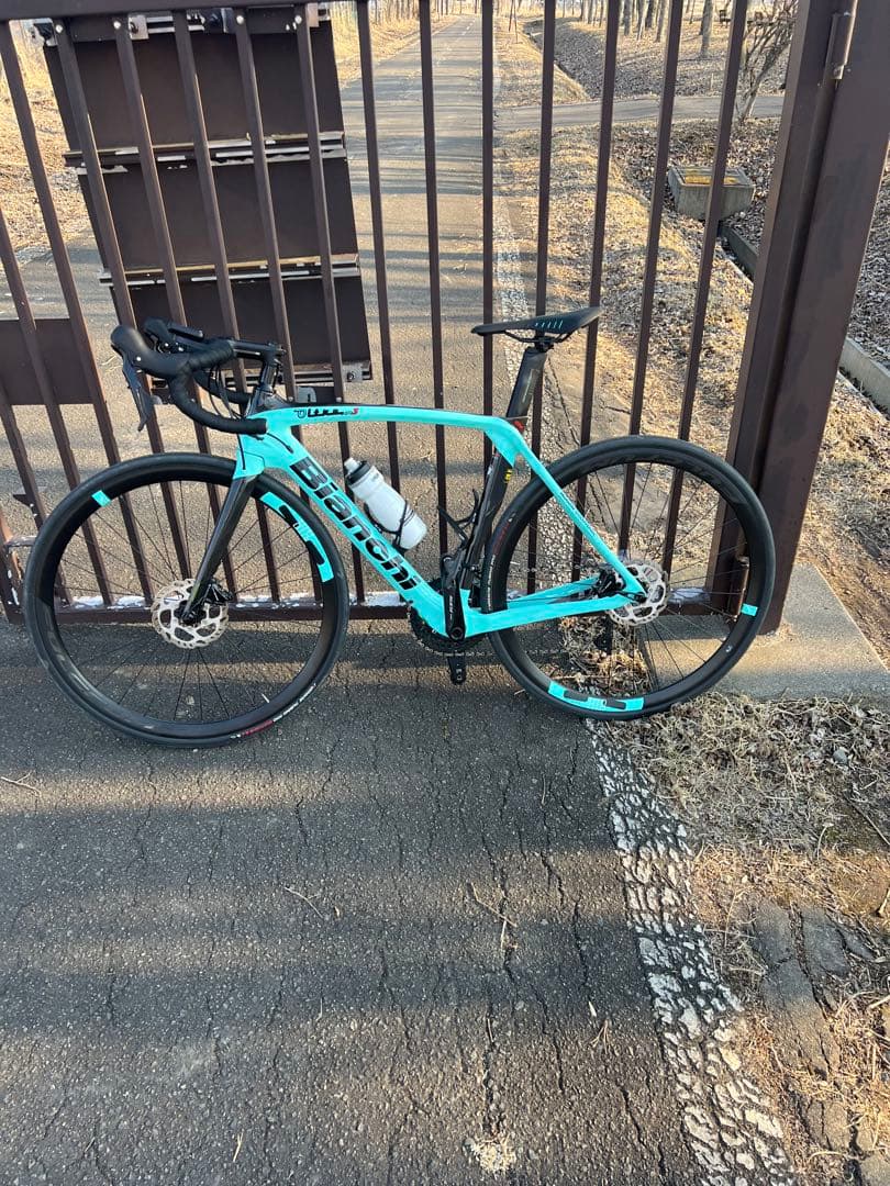 Bianchi オルトレXR3 2021