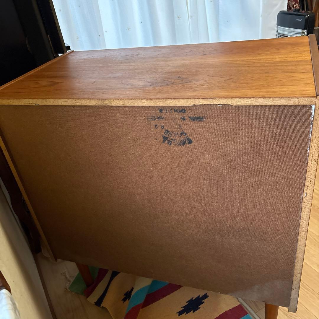 デンマーク製　北欧ヴィンテージ チーク材　5段チェスト