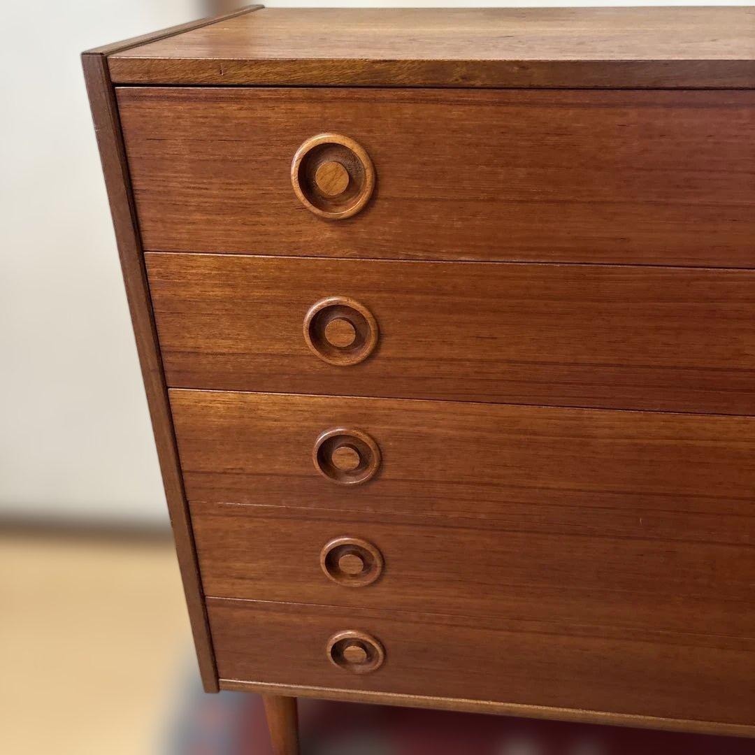 デンマーク製　北欧ヴィンテージ チーク材　5段チェスト