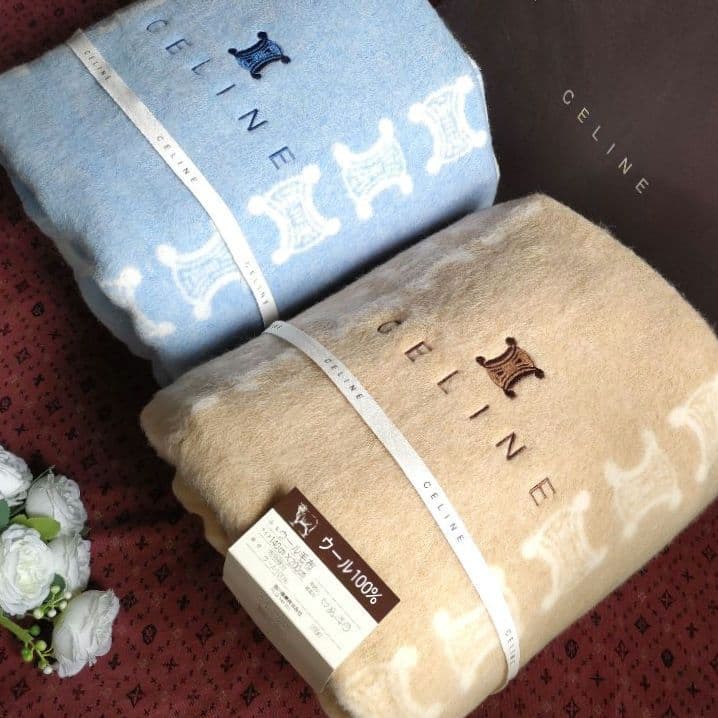 セリーヌ　マカダム　ピュアニューウール毛布 　新毛100％　ペア２枚　状態要確認