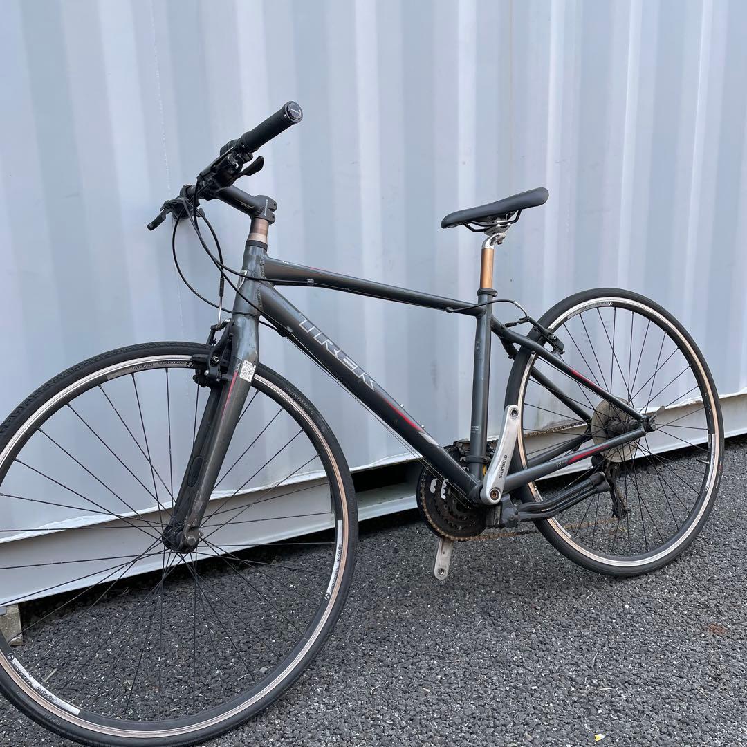クロスバイク FX7.4 身長165-175cm 定価8万円