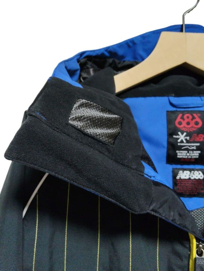 New Balanceと686のコラボ スキーウェア スノーボードジャケット M