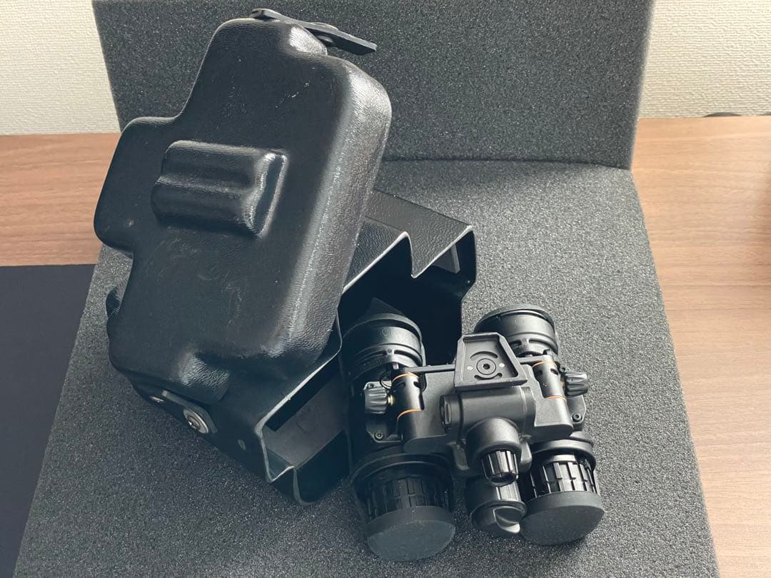 Tactical tailor PVS-15用ハードケース