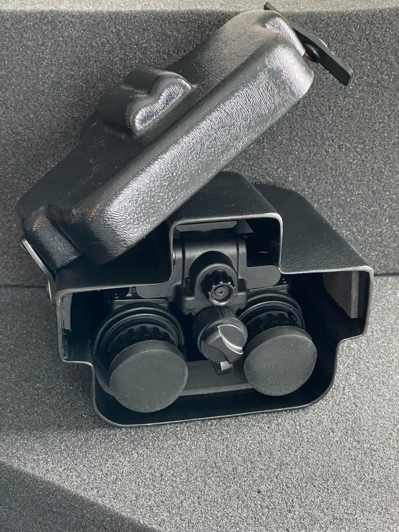 Tactical tailor PVS-15用ハードケース