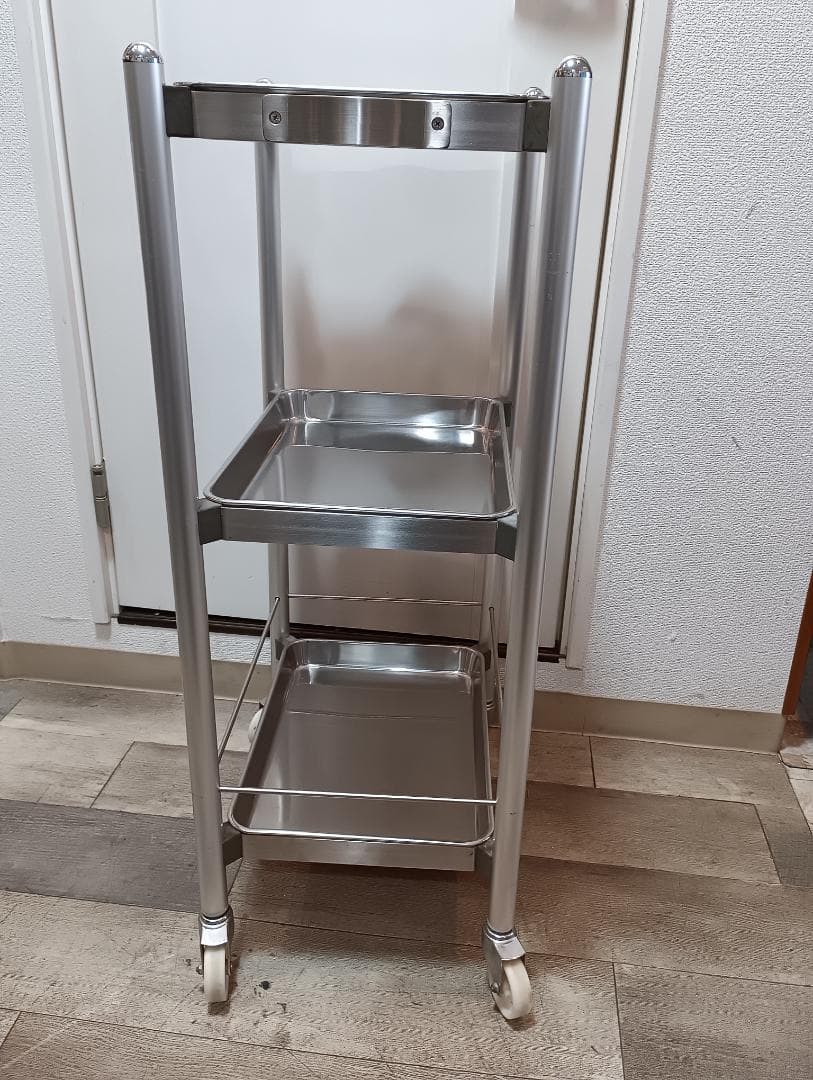 タカラベルモントステンレス 3段ワゴン