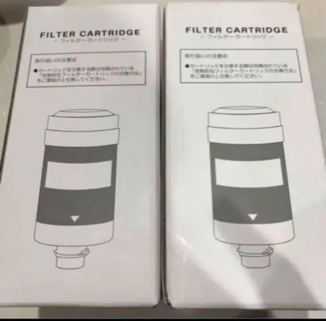 ウォーターサーバー本体 + オマケカートリッジ
