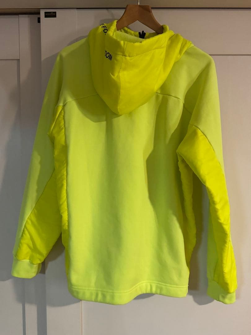 「美品」　TFW49 ジップパーカー　イエロー　裏起毛