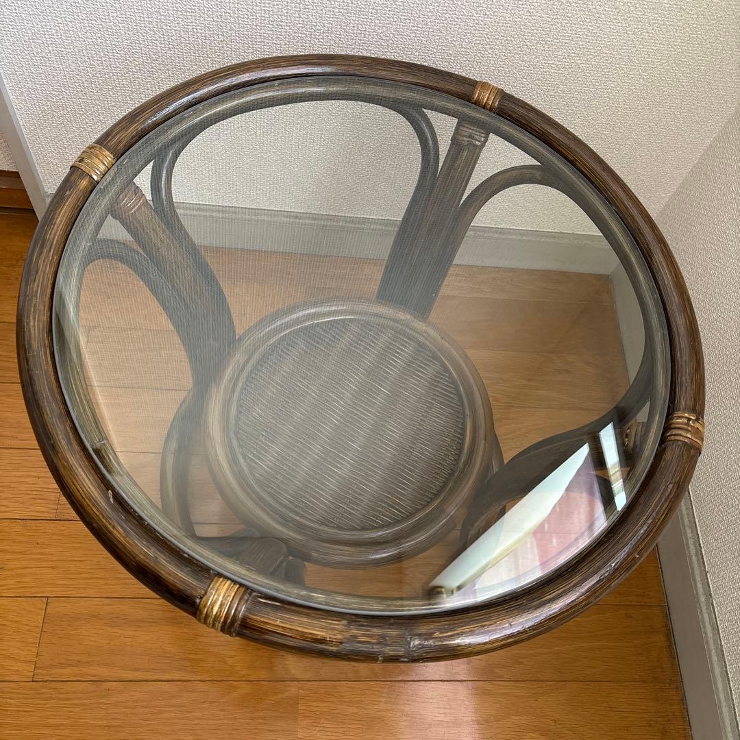 ラタン ガラステーブル 円形 籐 サイドテーブル 下段棚付き