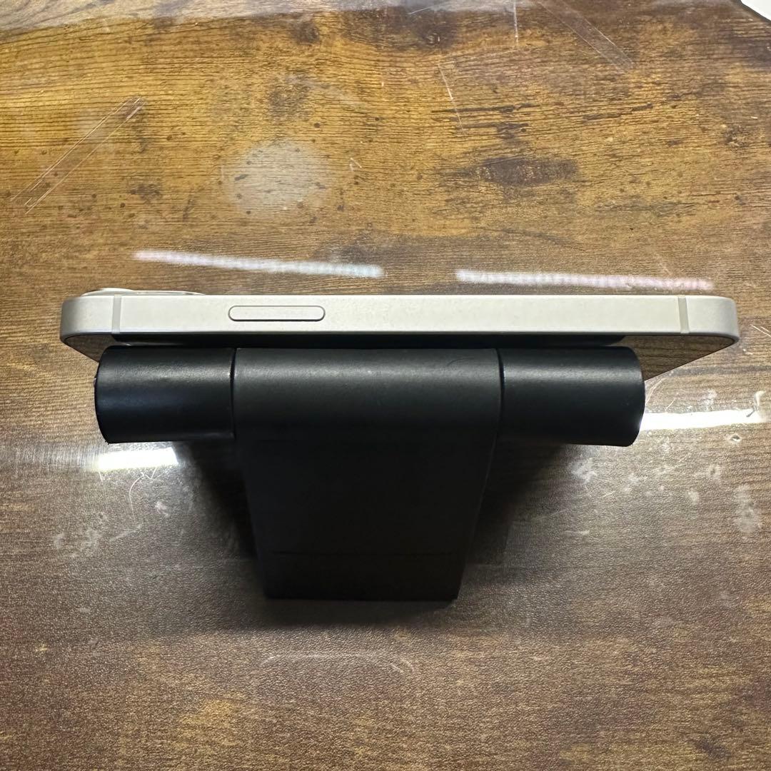 iPhone 13 mini ホワイト128 GB SIMフリー本体