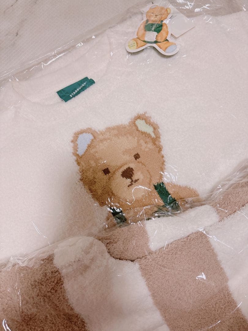 GELATO PIQUE + STARBUCKS ルームウェアセット即完売