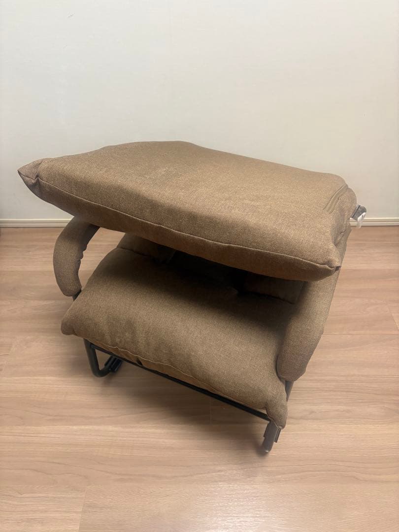 肘付きインテリアチェア　1人用