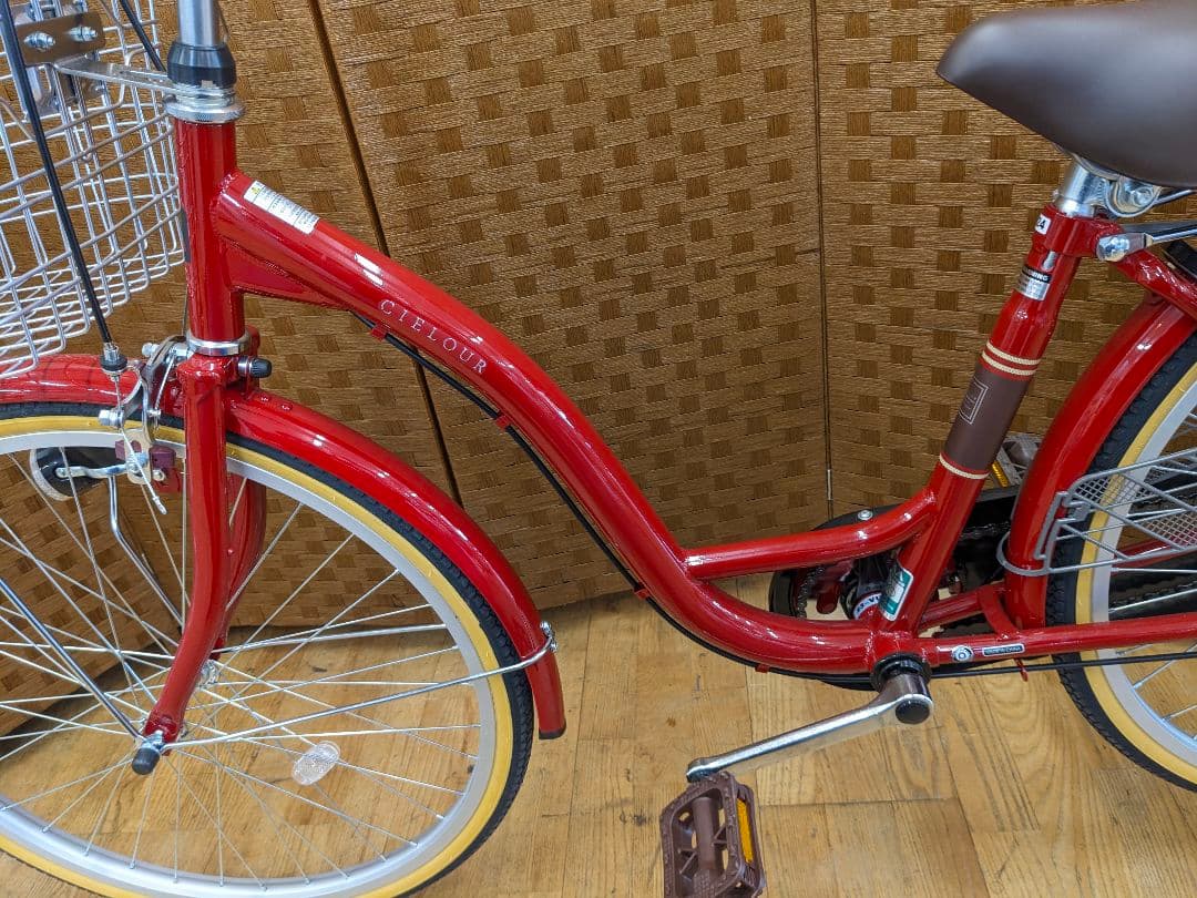 U081 美品　普通自転車　24インチ　レッド