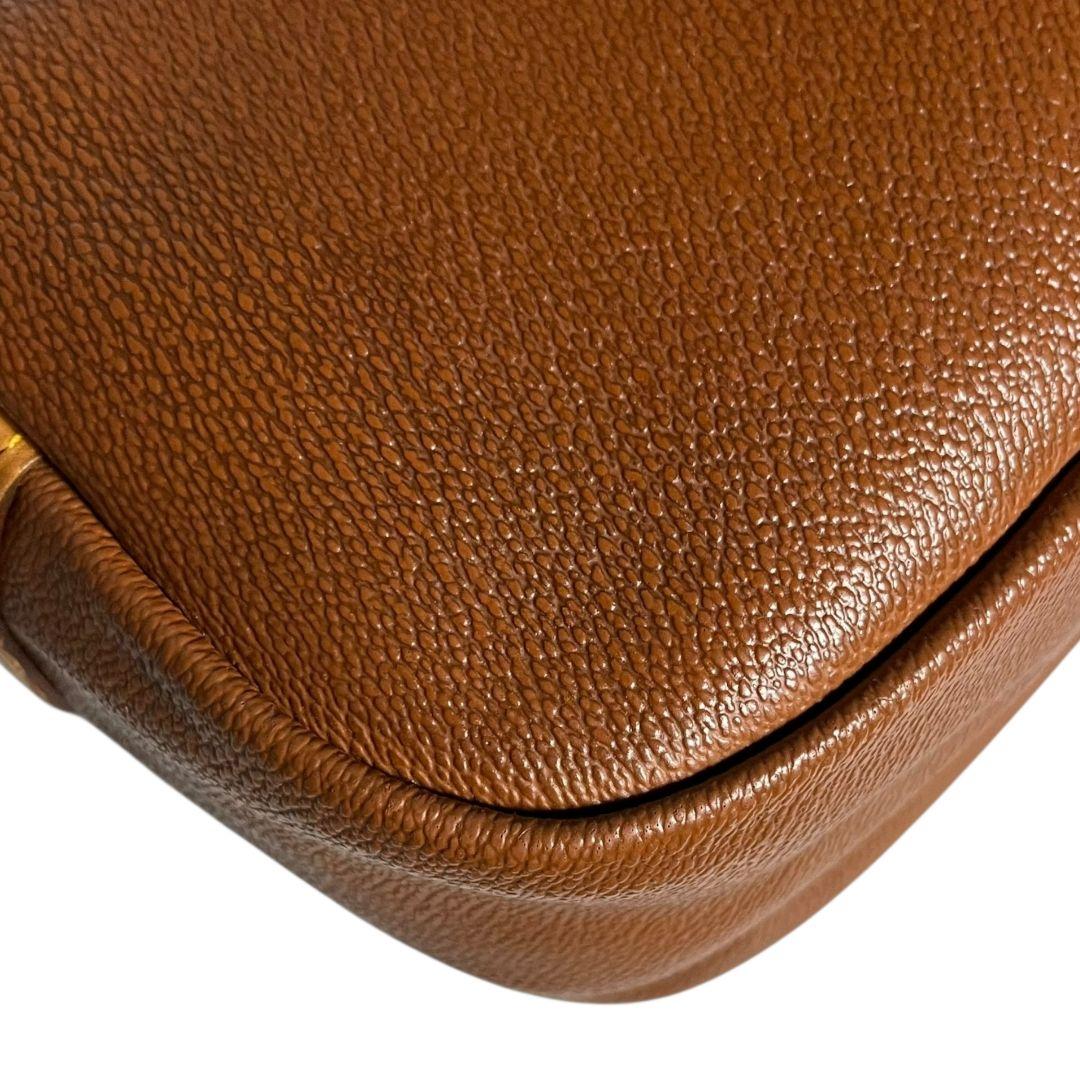 【 良品 】 ハンティングワールド　メッセンジャーバッグ　フラップベルト　レザー