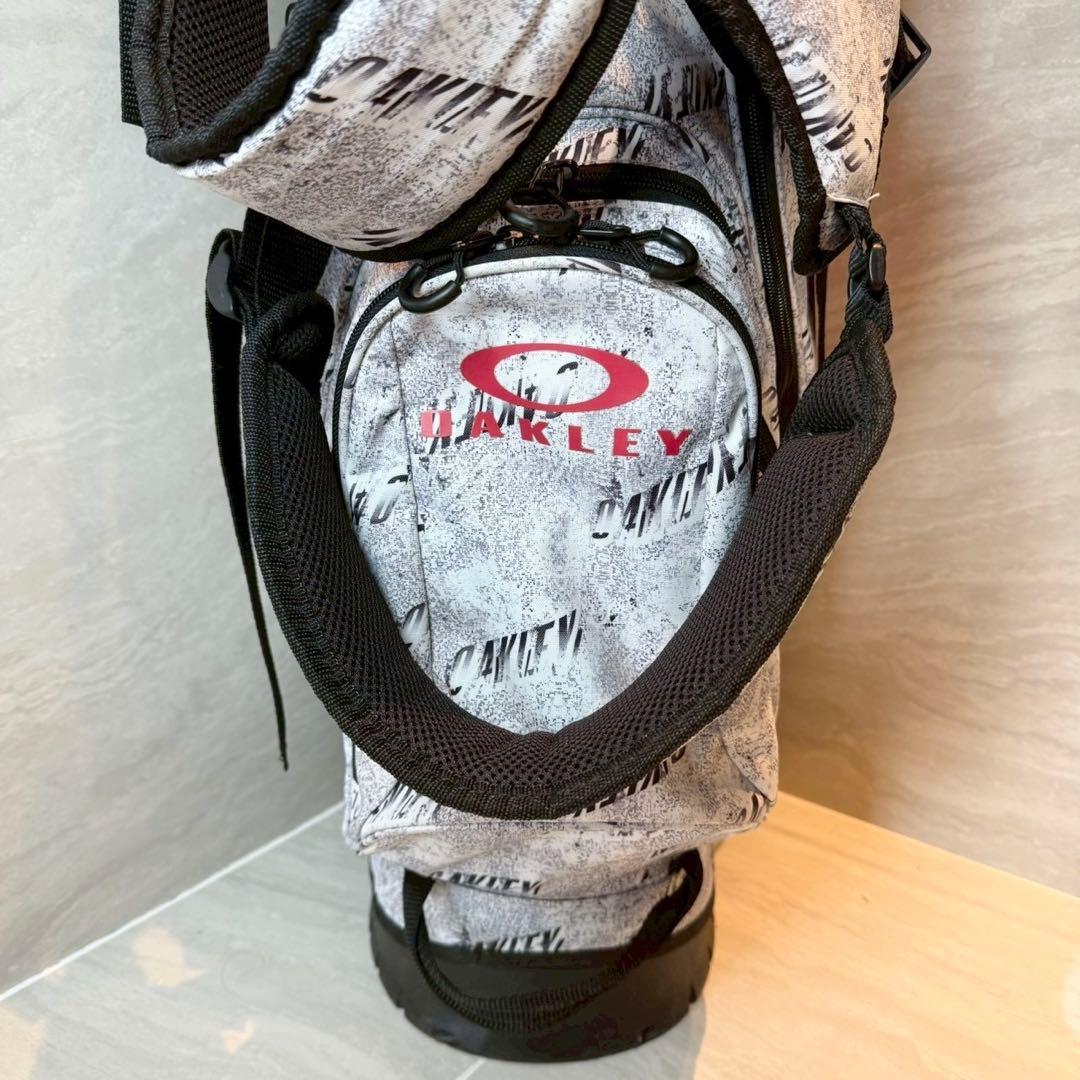 オークリー　プリント柄　キャディバッグ　軽量
