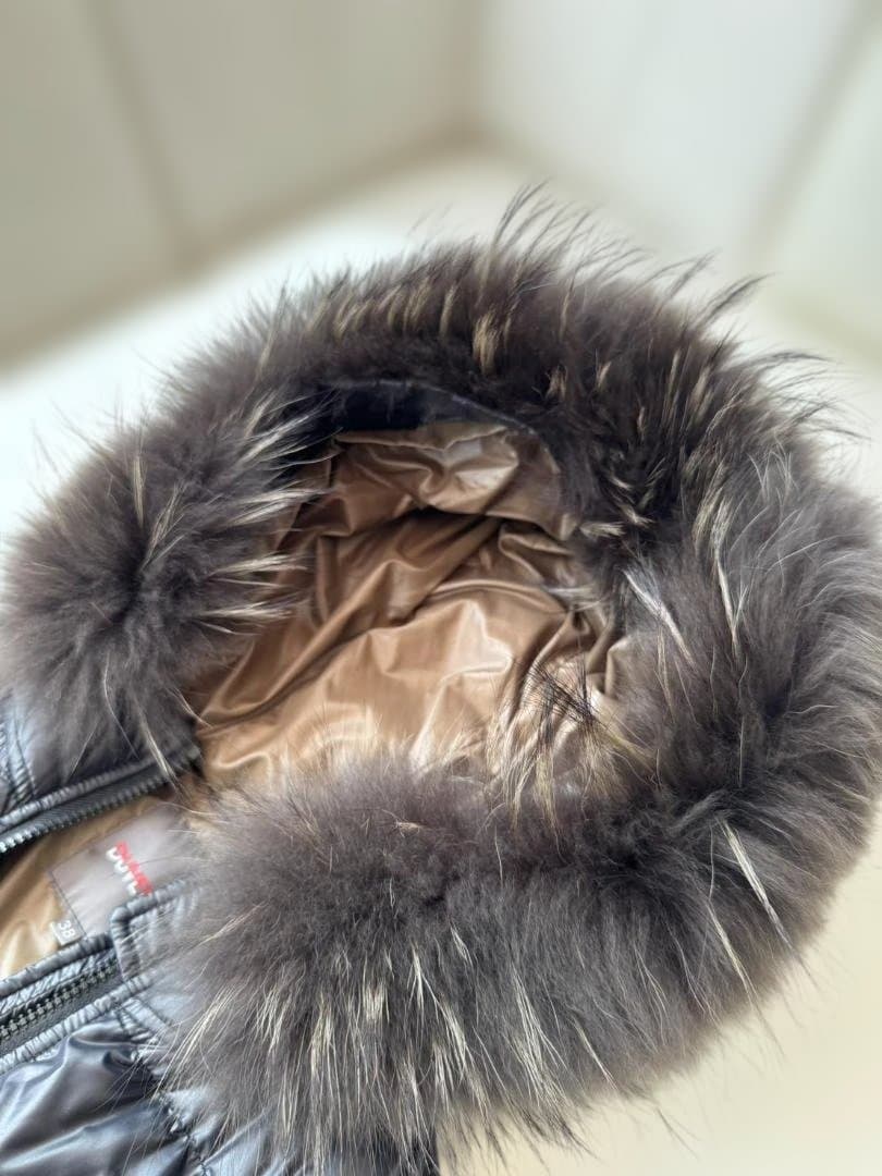 【綺麗】デュベティカ KAPPA ダウンコート 38 ラクーンファー