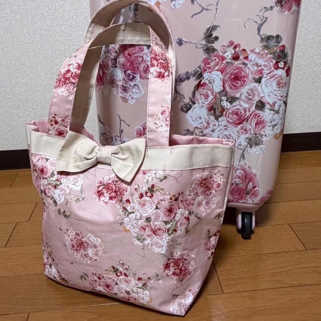 ピンクハウス　キャリーケース　ローズブーケ　苺　トートバッグのおまけ付き【P68