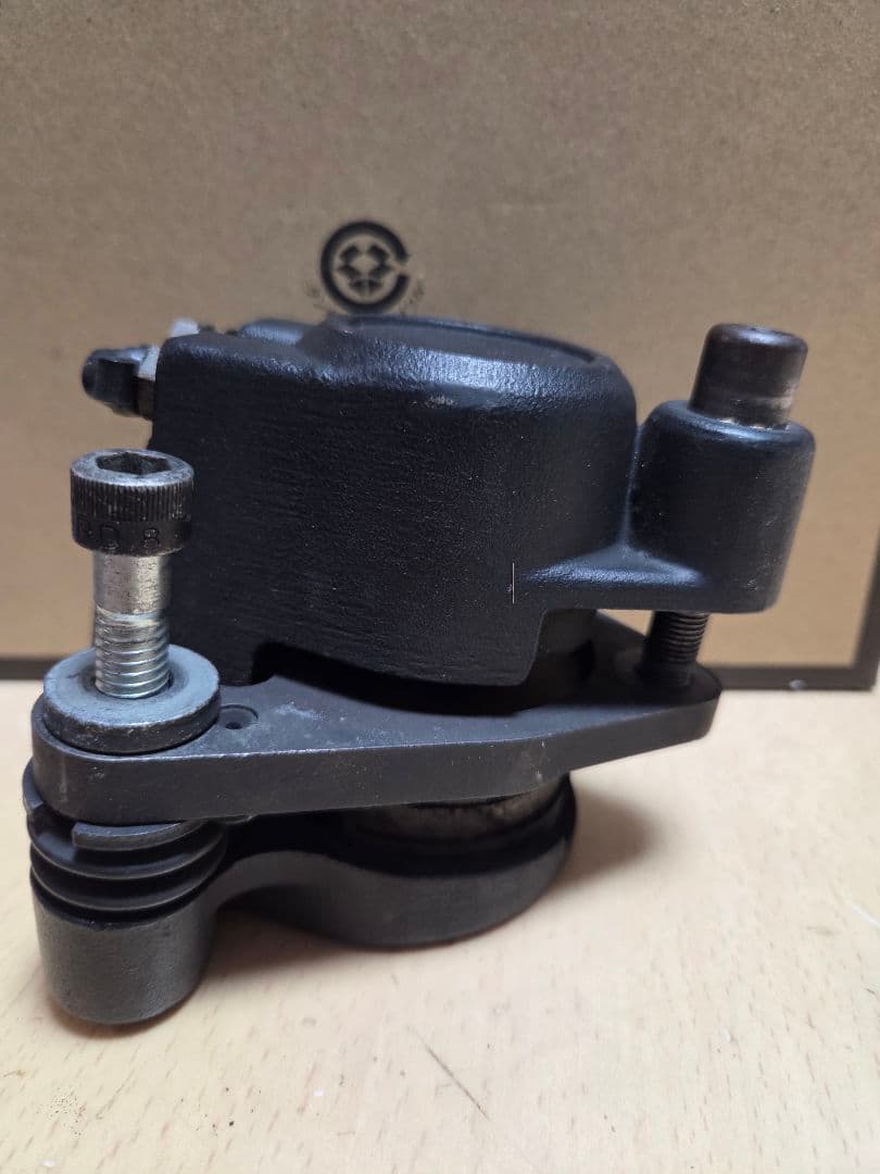 ハーレーエボソフテイルフロントブレーキ